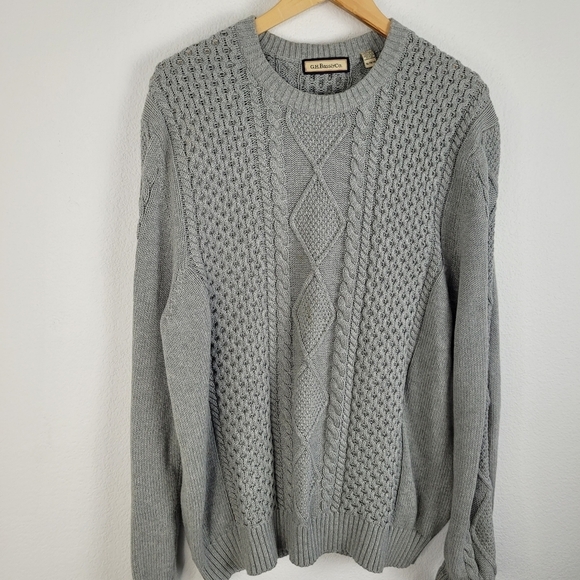 GH Bass & Co gray 100% cable knit sweater - Picture 3 of 8